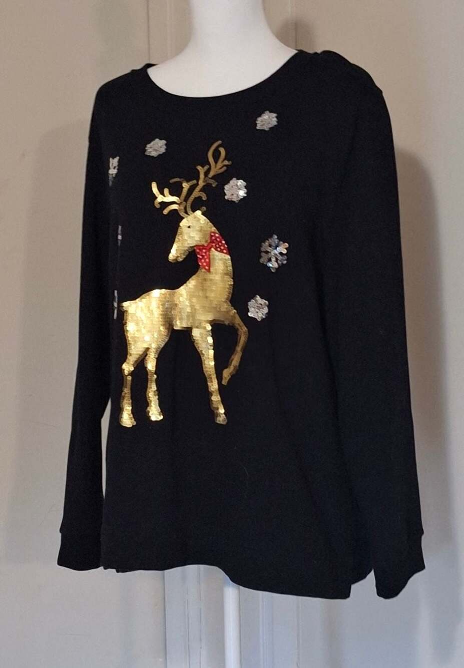 TeacherCore, Reindeer Sequin Holiday Black Sweatshirt, LX, Twee - Picture 3 of 10